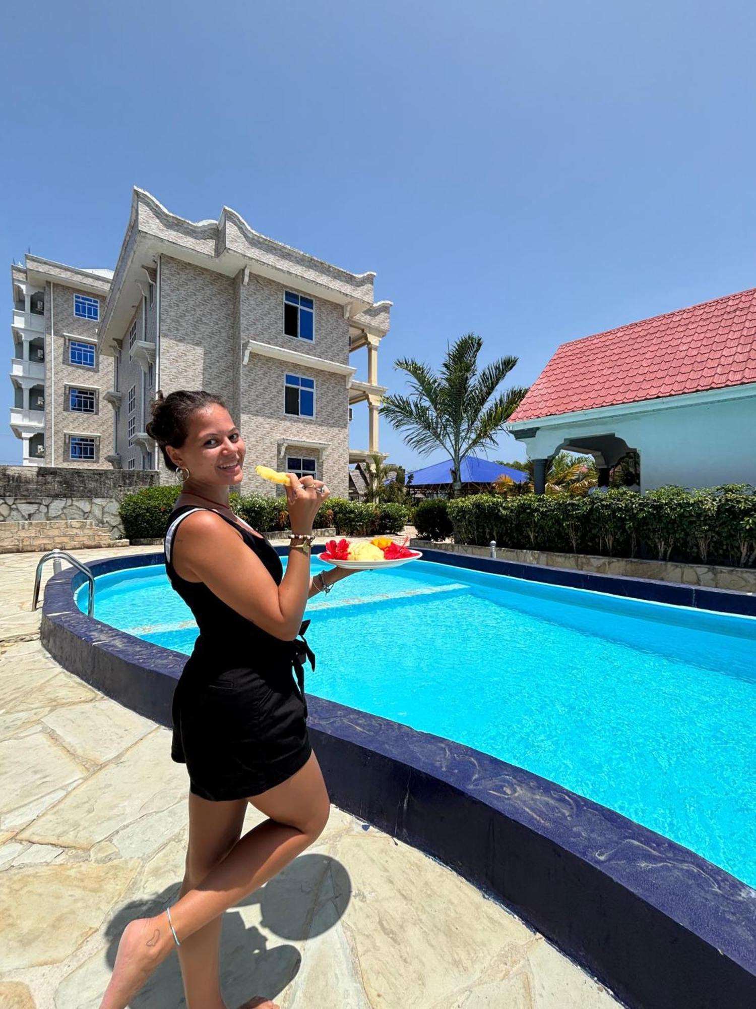 Relax Hotel Taj Nungwi Zewnętrze zdjęcie